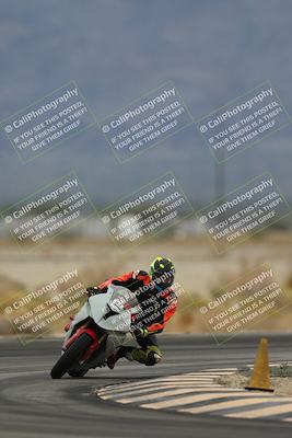 media/Nov-15-2025-Race Pace (Sat) [[8de605a2d8]]/Non Verified Riders (1st 20 Minutes)/Turn 4 (1010am)/